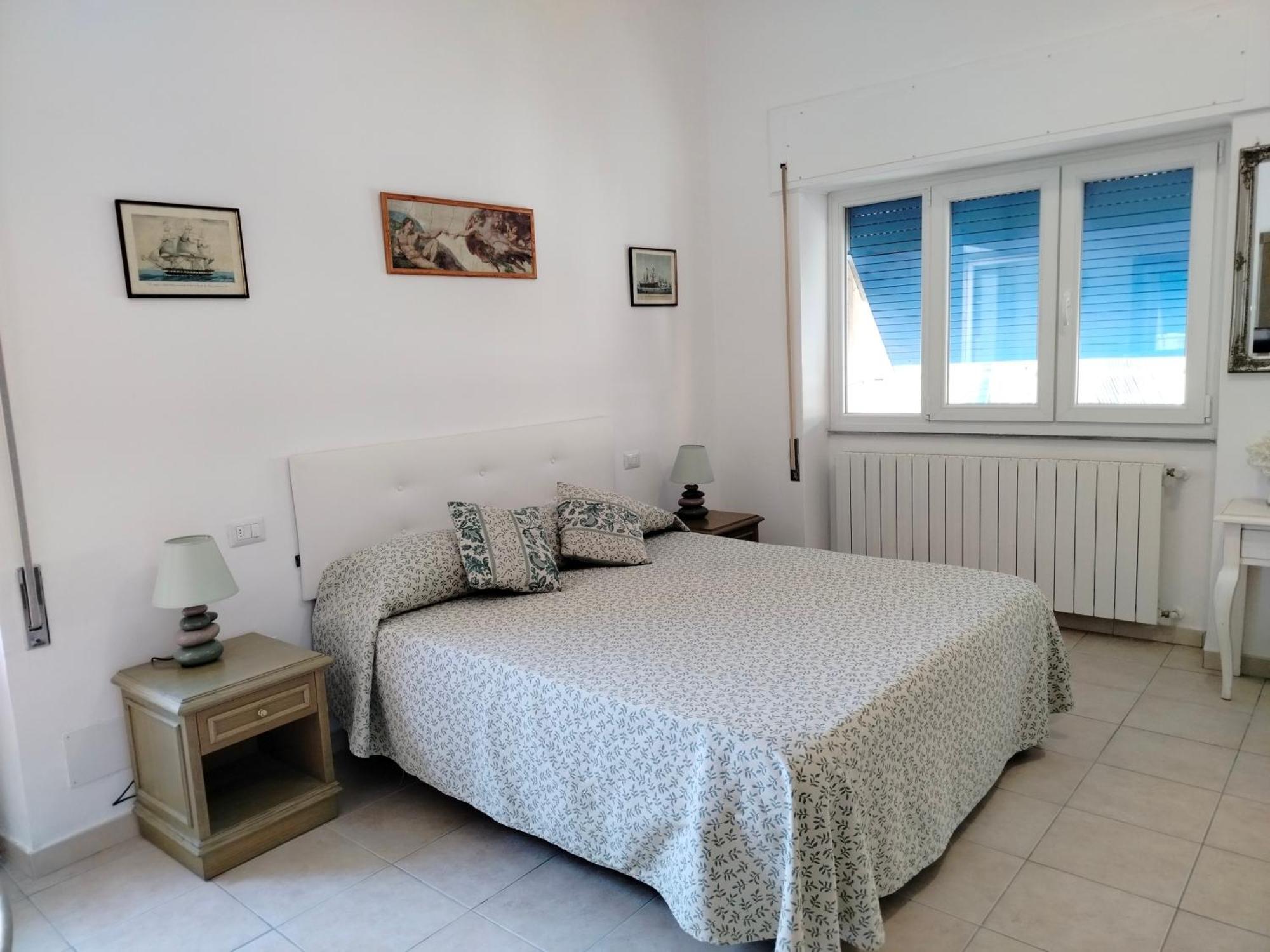 Апартаменты Casa La Marinella Sul Porto Порто Санто Стефано Экстерьер фото